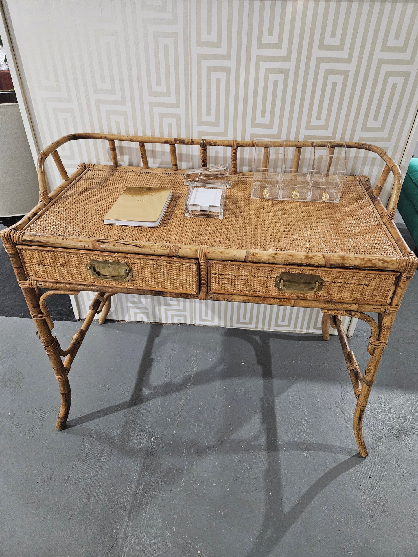 Vintage Desk/Vanity